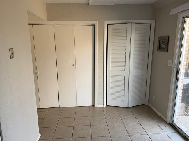 Foto del edificio - 2575 N Old Highway 41