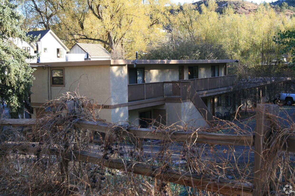 Building Photo - Creekwalk Apartments