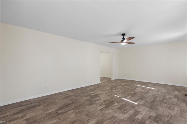 Building Photo - 62 Rexford Dr