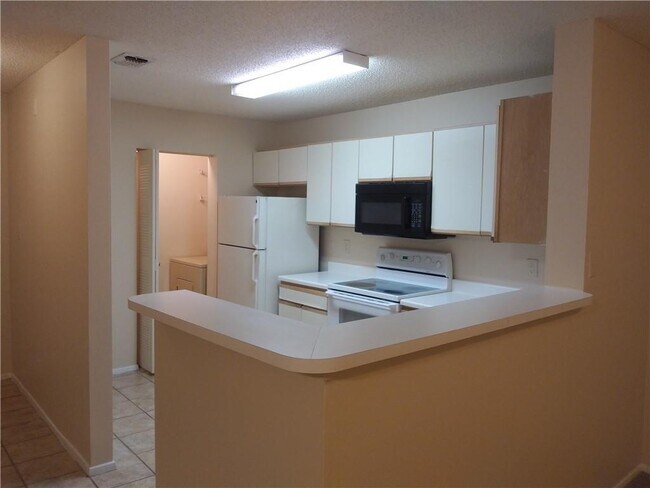 Foto del edificio - 11255 W Atlantic Blvd