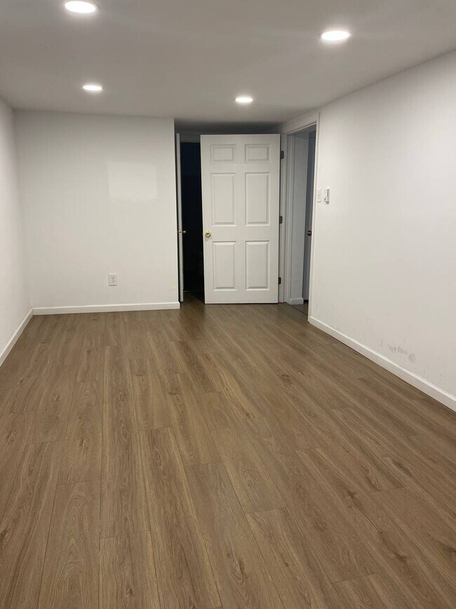 Foto del edificio - 435 Rennard St