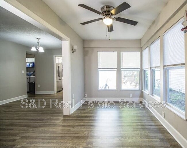 Foto del edificio - 3542 Raintree Ct