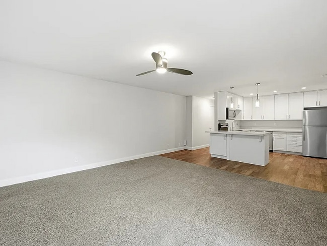 Building Photo - 172 W Clinton Ave