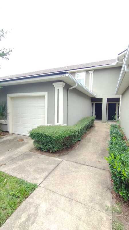 Foto principal - 7873 Playpen Ct