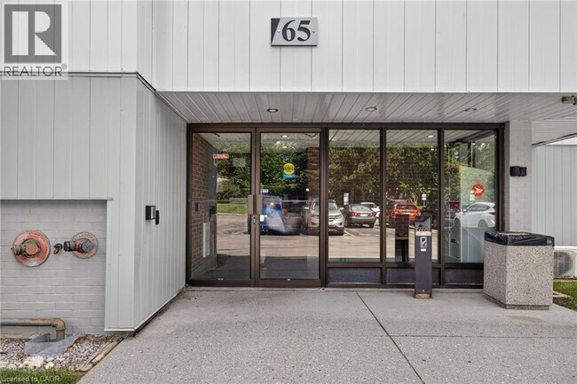 Building Photo - 65 Silvercreek Pkwy N