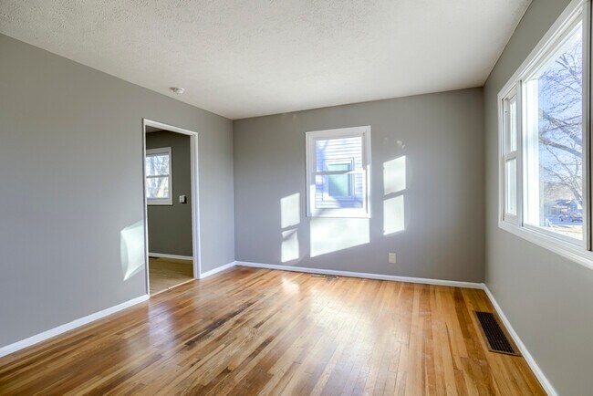 Building Photo - 3846 N 65th St