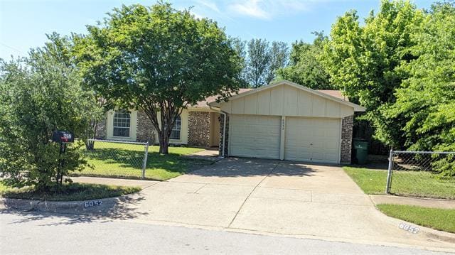 Building Photo - 6052 Highcrest Dr