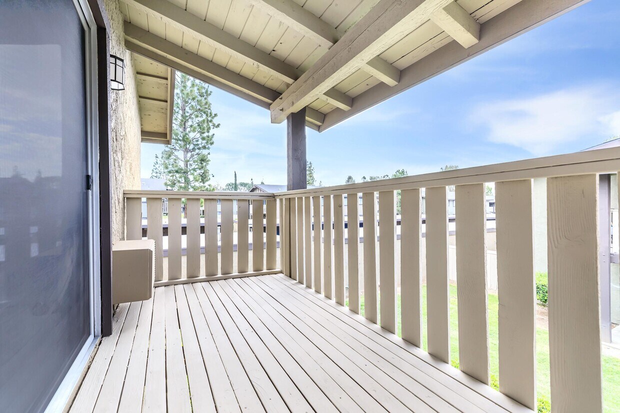 Saddleback Ranch Apartments Apartments in Mission Viejo