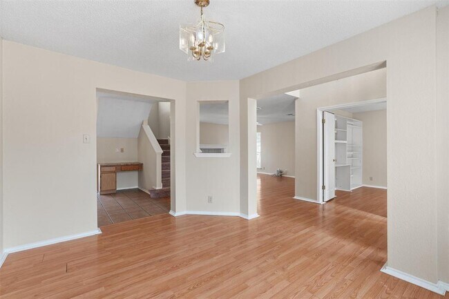 Foto del edificio - 716 Camp Fire Trail