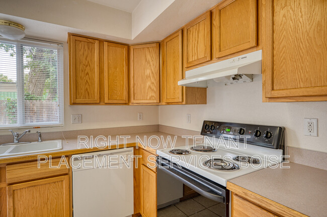 Building Photo - 5118 Alworth St