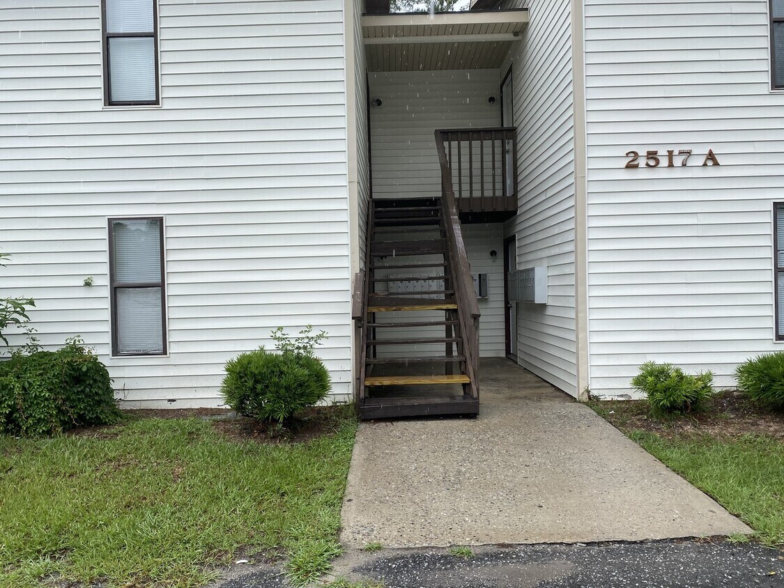 Forestwood Apartments Condo for Rent in Valdosta, GA