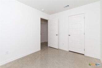 Building Photo - 1235 Concord Dr