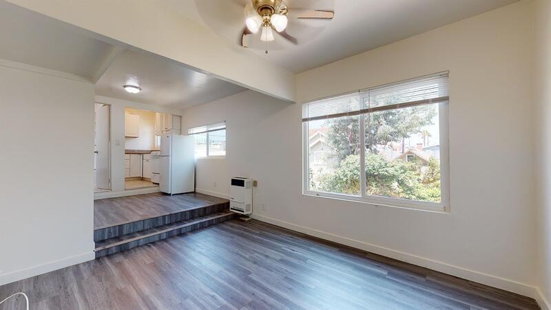 Foto principal - 14 Wavecrest Ave