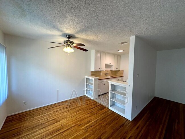 Building Photo - 12325 Riverside Drive