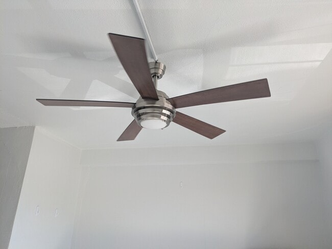 Building Photo - 235 Main St