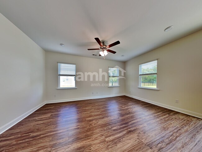 Foto del edificio - 1132 Alice Smalls Rd