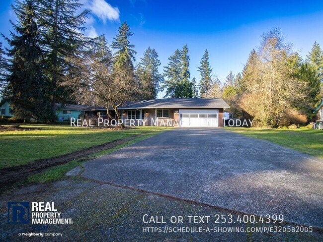 Building Photo - 5009 Forest Glen Dr SE