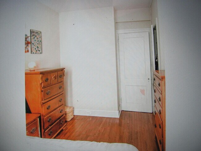 Foto del edificio - 1705 P St NW