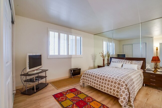 Foto del edificio - 1750 E Ocean Blvd