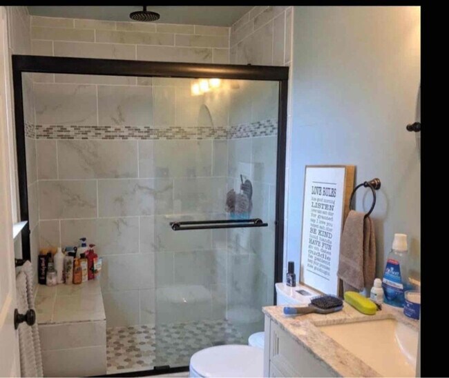 Foto del edificio - 14627 Liberty Rd