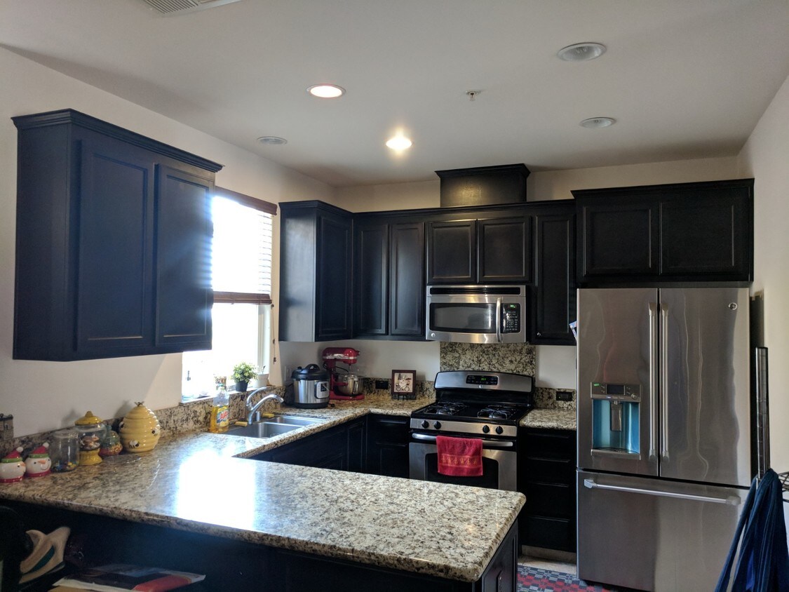 Primary Photo - 3086 Briza Dr