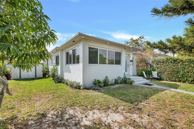 Foto del edificio - 2200 SW 21st St