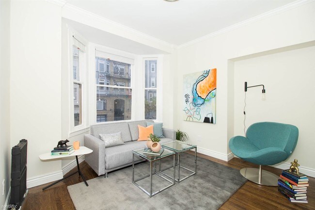 Foto del edificio - 920 Leavenworth St