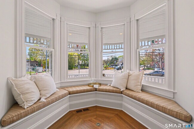 Foto del edificio - 462 Riverside Ave