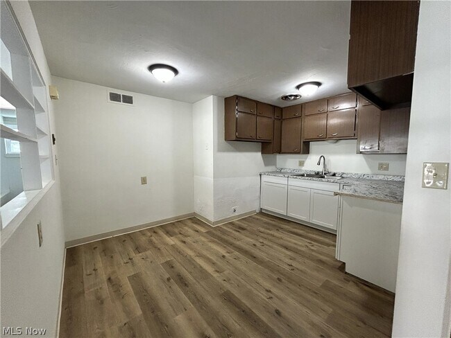 Foto del edificio - 3915 Washington St