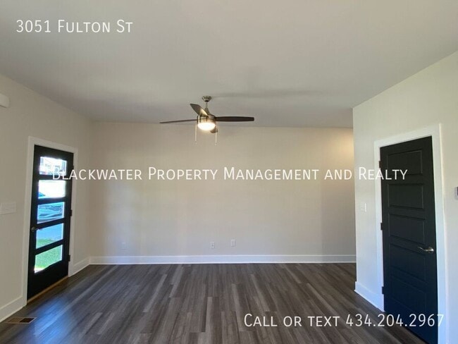 Building Photo - 3051 Fulton St