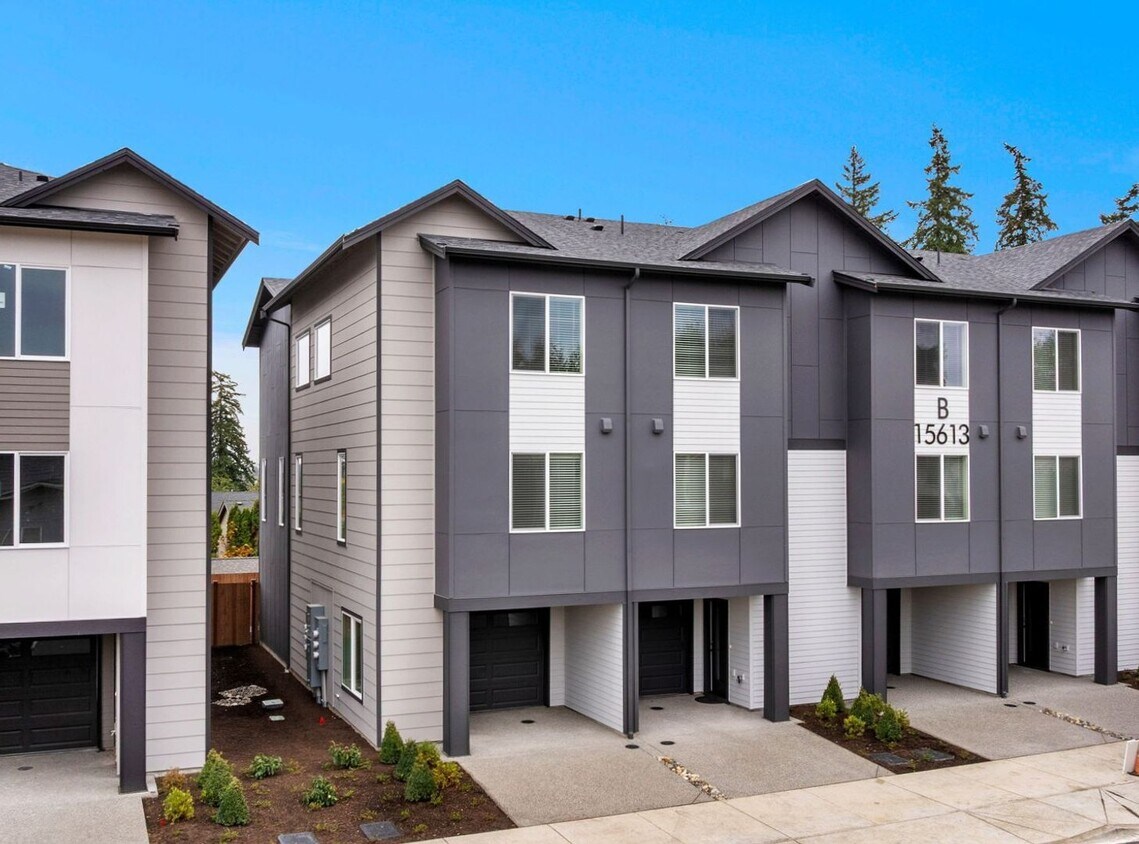 Primary Photo - Brand New Luxury Townhomes in North Lynnwood!