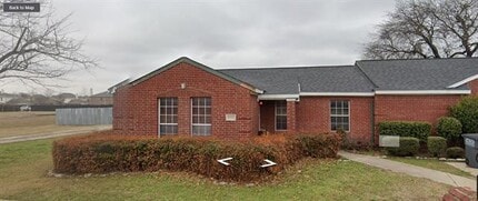 Building Photo - 1333 E Exchange Pkwy
