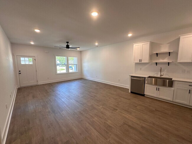 Foto del edificio - New Construction 3 Bedroom House in Ocean Isle Beach--Gated Community