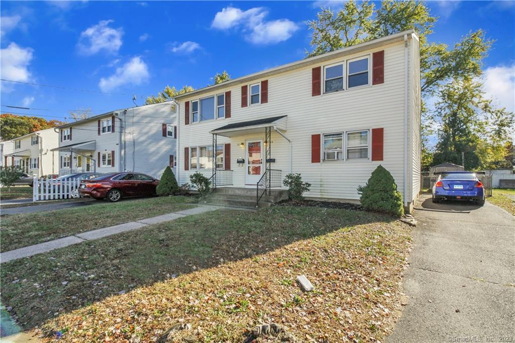 17 Leichtner Dr Unit 17, East Hartford, CT 06118 Room for Rent in