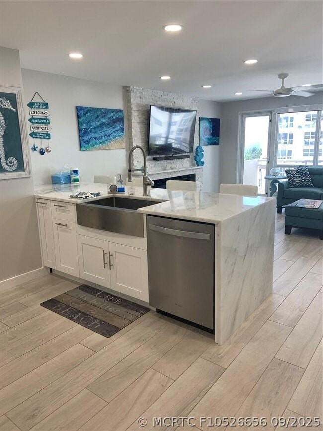Building Photo - 133 N Pompano Beach Blvd