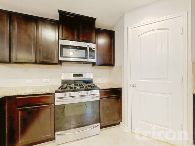 Building Photo - 15431 Cooks Petrel