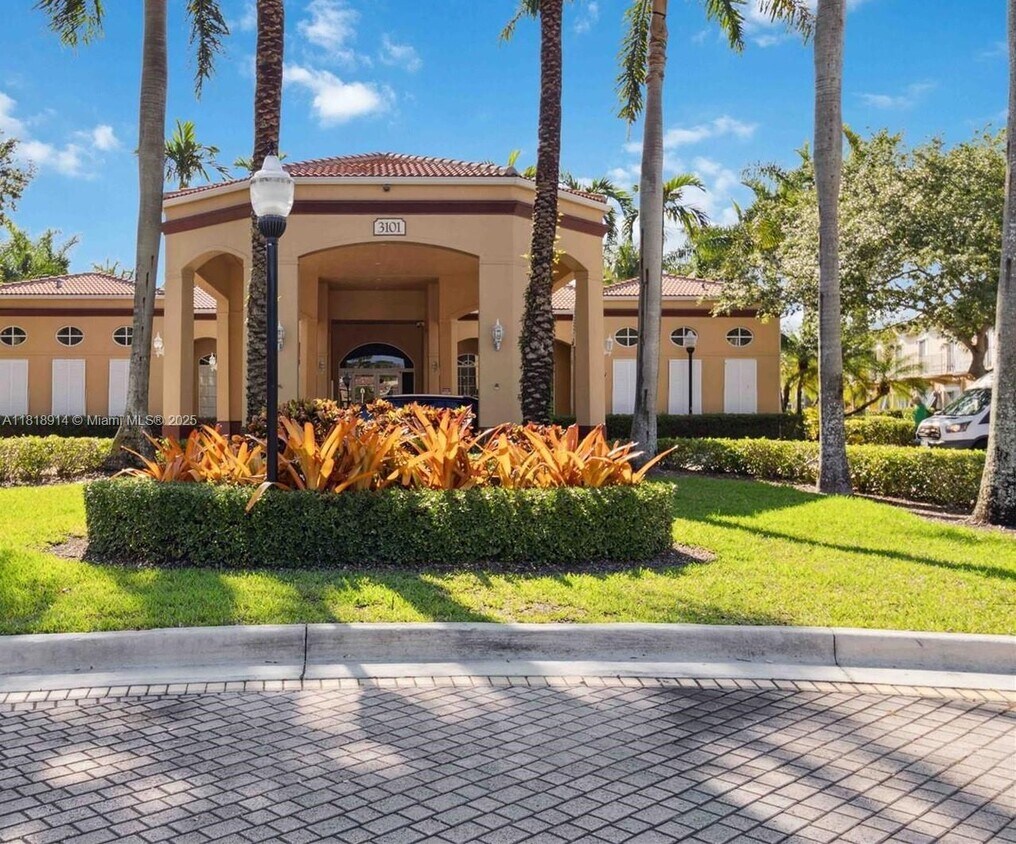 Foto principal - 3190 SW 128th Terrace