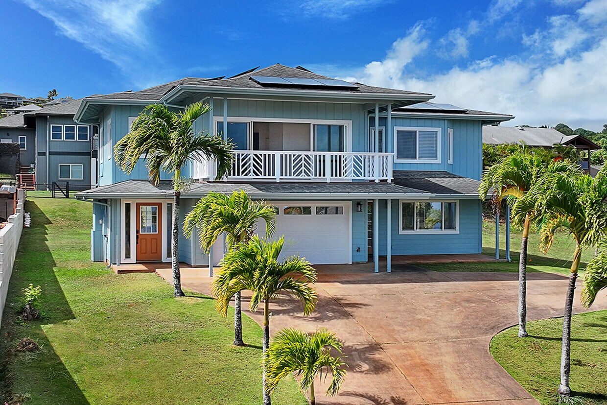 Foto principal - Beautiful 4 Bedroom, 4 Bathroom Home in th...