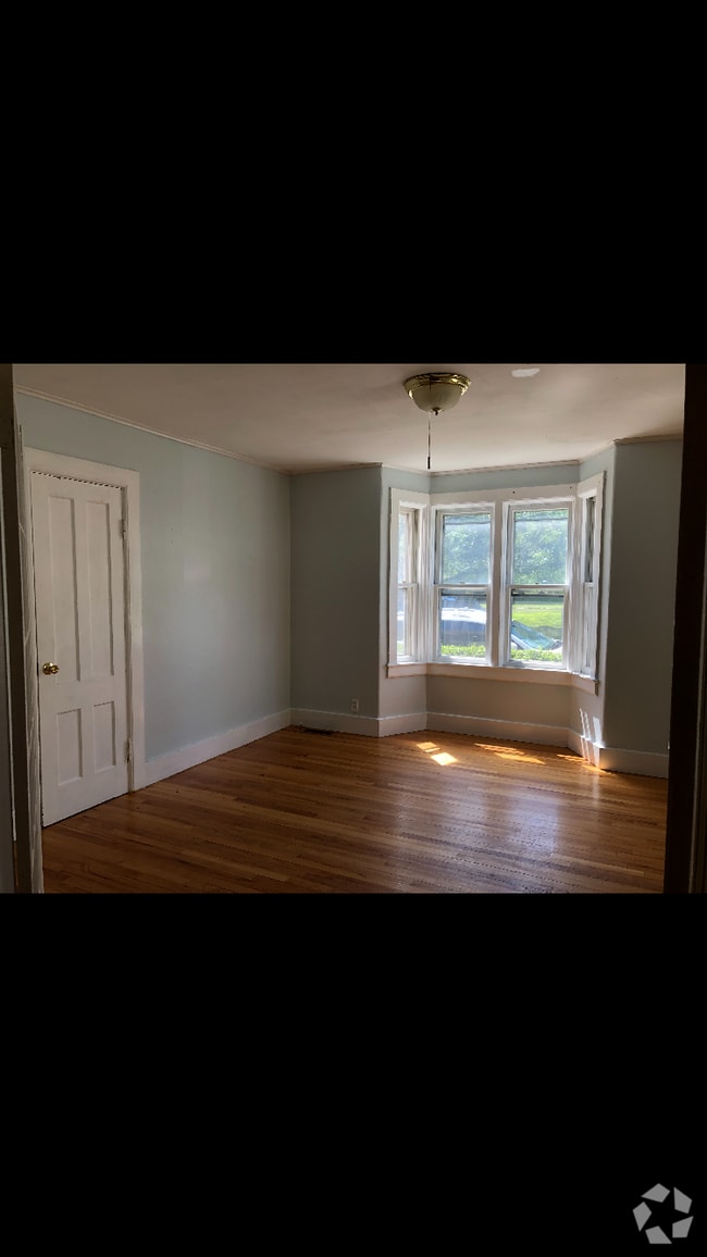 Student Apartments For Rent in South Hadley MA 8 Rentals
