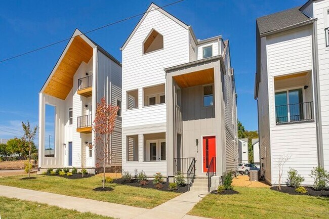 Building Photo - 117 Lucile St