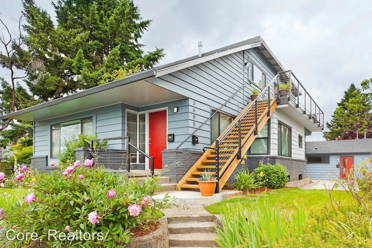 Foto principal - 3605 SW Troy St
