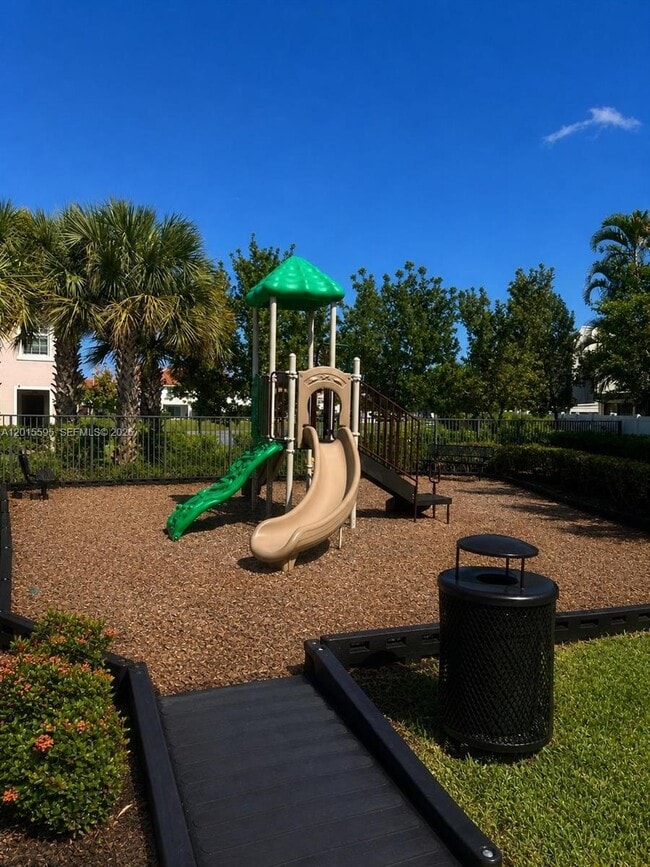 Building Photo - 6835 Broadwater Ln