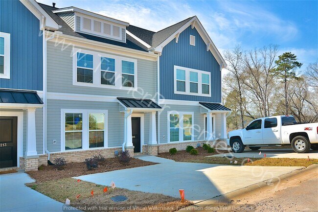 Foto del edificio - 215 Northwood St, Columbia, SC 29201