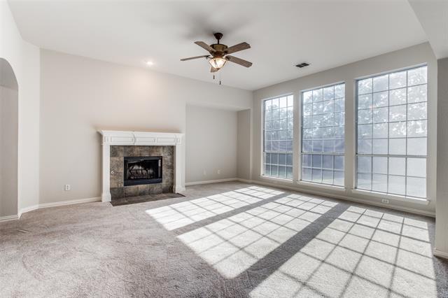 Building Photo - 1633 Wood Creek Ln