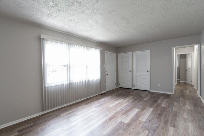 Foto del edificio - 3238 Auburn Rd