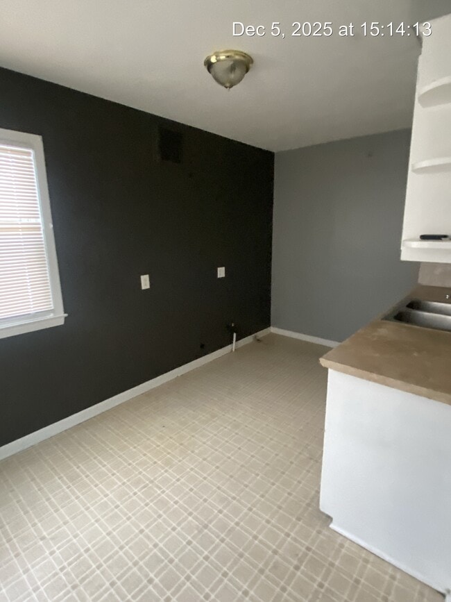 Foto del edificio - 4929 N 63rd St