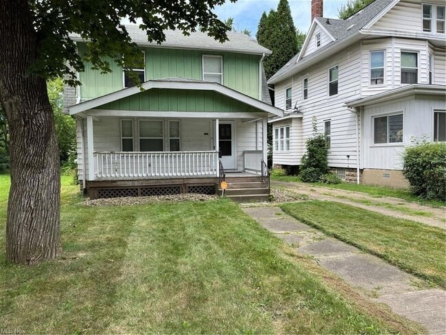 Building Photo - 420 Grace Ave
