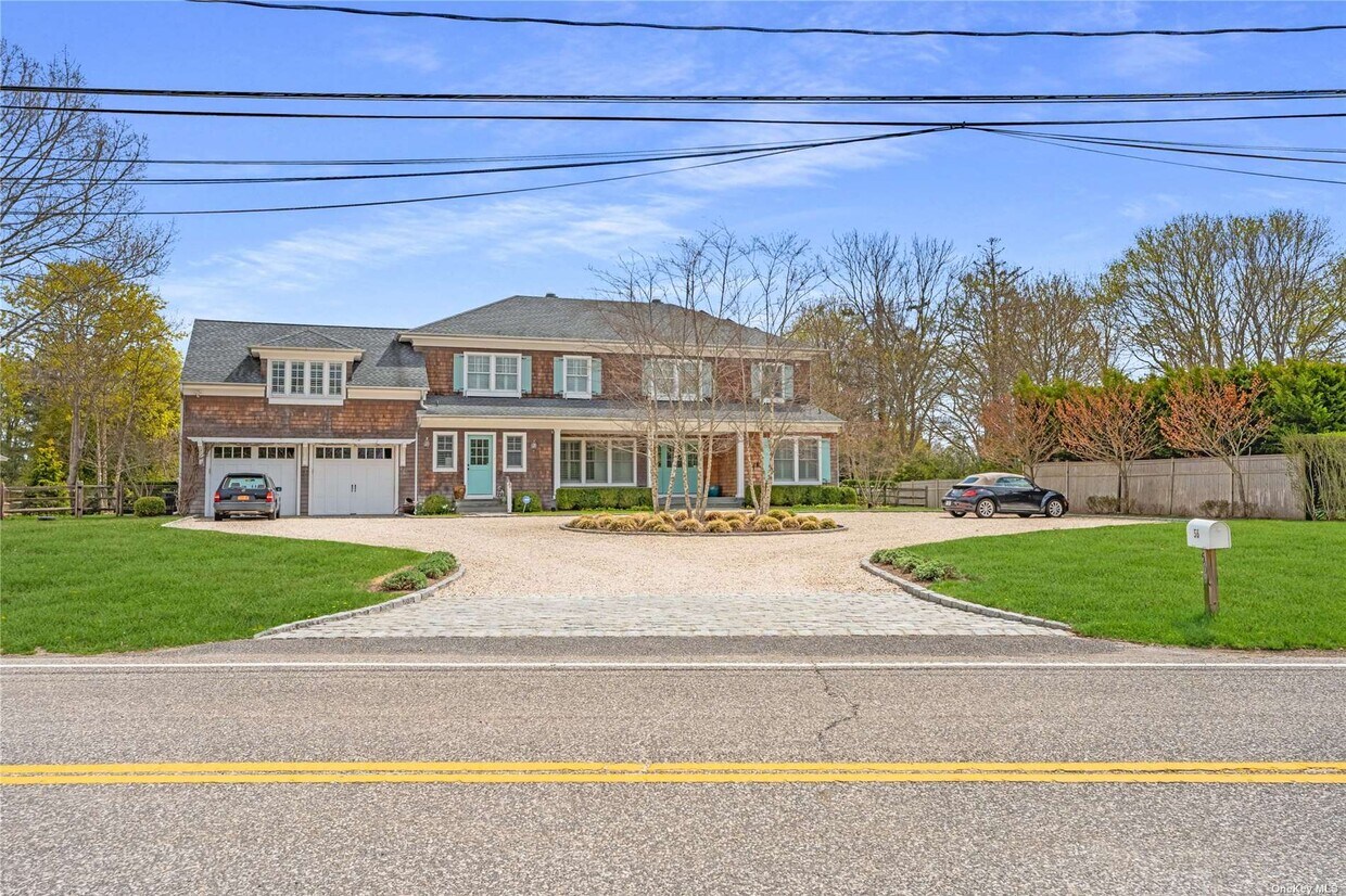 Primary Photo - 56 Baycrest Ave