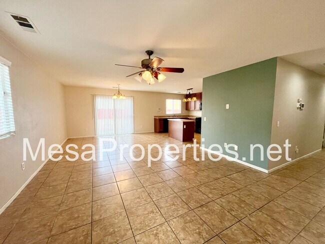 Foto del edificio - 16572 Don Quijote Ln