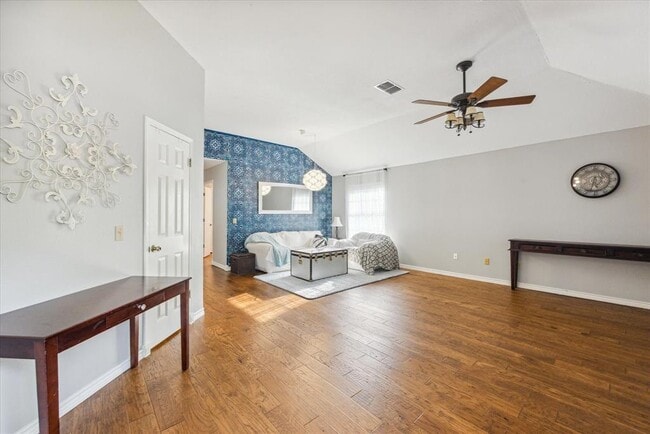 Building Photo - 5205 Encinitas Ln